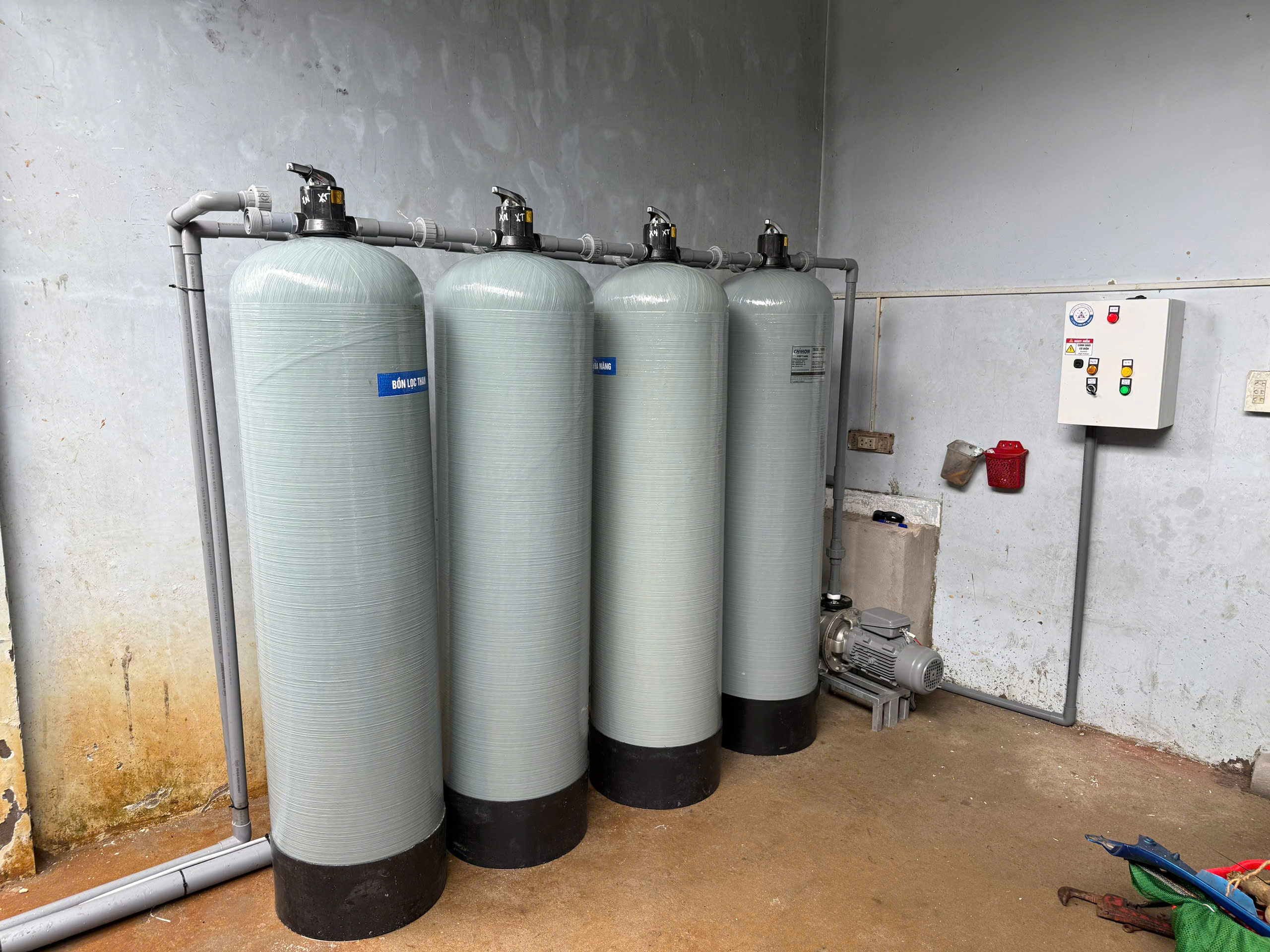 Hệ thống lọc nước nuôi tôm 2.000 lít/giờ tại Trà Vinh